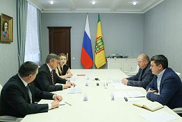 Мельниченко провел встречу с заместителем гендиректора ТАСС Мельниченко провел встречу с заместителем гендиректора ТАСС