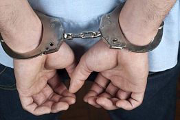 В Пензе двое братьев 17 и 20 лет попытались ограбить магазин В Пензе двое братьев 17 и 20 лет попытались ограбить магазин