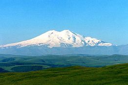 На вершине Эльбруса развернули флаг Пензенской области На вершине Эльбруса развернули флаг Пензенской области