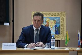 Мэр Пензы призвал отцов активнее принимать участие в воспитании детей Мэр Пензы призвал отцов активнее принимать участие в воспитании детей