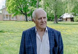 Геннадий Сальков о Тарханах: Мы ходим тут по горизонту Геннадий Сальков о Тарханах: Мы ходим тут по горизонту