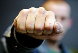 В Пензе четверым парням предъявлено обвинение в зверском избиении подростка, заступившегося за девушку В Пензе четверым парням предъявлено обвинение в зверском избиении подростка, заступившегося за девушку