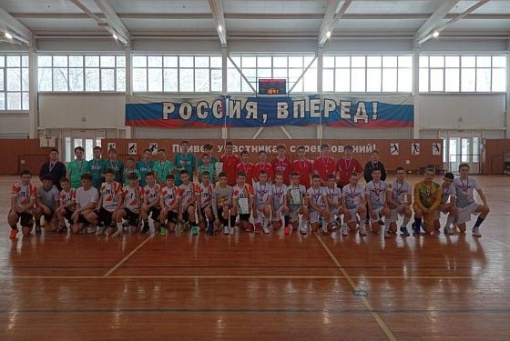 Земетчинские футболисты взяли «Зимний кубок» в Нижнем Ломове