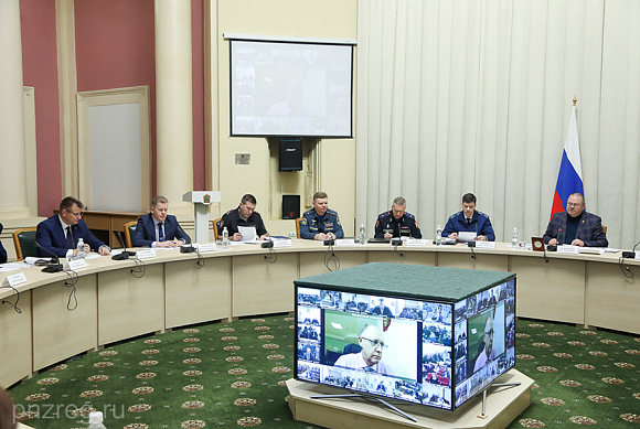 Мельниченко поддержал предложение об увеличении числа бюджетных мест по рабочим специальностям