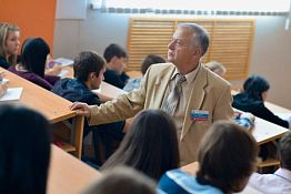 Профессор ПГУАС Семен Резник: За партой бизнесу обучить нельзя Профессор ПГУАС Семен Резник: За партой бизнесу обучить нельзя