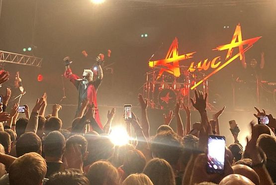 Фанаты «Алисы» дали жару на концерте в Пензе