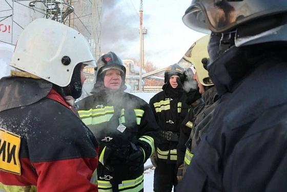 Пожар на нефтебазе в Пензе: пострадавших нет, тушение продолжается