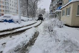 В Пензе коммунальщики вышли на борьбу с последствиями снегопада