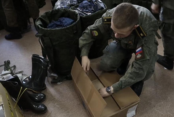 Пензенские мобилизованные начали получать вещмешки с дополнительным довольствием