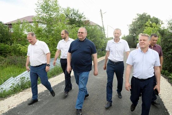 Олег Мельниченко поручил выделить 400 млн рублей на ремонт дорог в Пензе