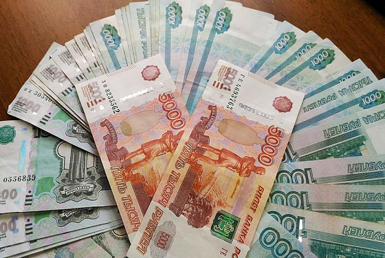 В Пензе шеф-повару ресторана работодатель задолжал 550 тысяч рублей