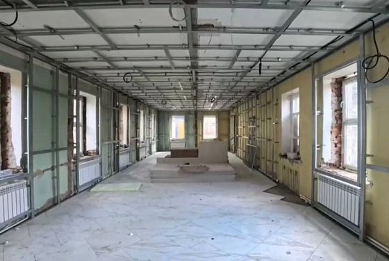 В Нижнеломовском районе идет капремонт детской библиотеки
