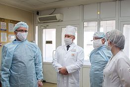 В Пензе ограничат посещение поликлиники больницы им. Бурденко В Пензе ограничат посещение поликлиники больницы им. Бурденко
