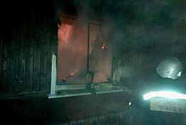 В Пензенской области ночные пожары унесли жизнь двух женщин В Пензенской области ночные пожары унесли жизнь двух женщин