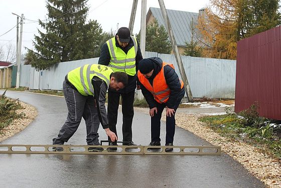 В Пензе общественный совет при минстрое проинспектировал улицу Ставропольскую