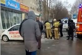 На ул. Аустрина в Пензе сгорел автомобиль Hyundai Solaris