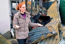 Погорельцы из Леонидовки получат по 100 тысяч Погорельцы из Леонидовки получат по 100 тысяч