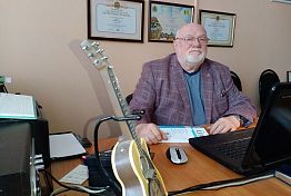 Пензенский писатель Борис Шигин рассказал о новой книге, критиках и заработке в сети Пензенский писатель Борис Шигин рассказал о новой книге, критиках и заработке в сети