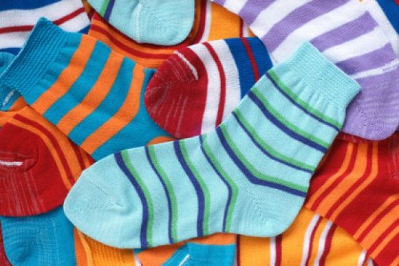 В Заречном предпринимателя обманули при покупке детских носков