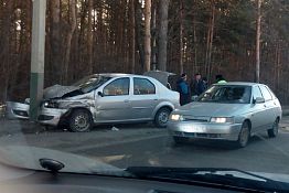 В Пензе в районе Новозападного кладбища образовалась большая пробка