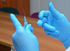 Столярова прокомментировала информацию про обязательную вакцинацию детей