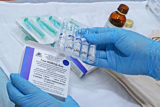 В Пензу доставили новую партию вакцины «Спутник V» 