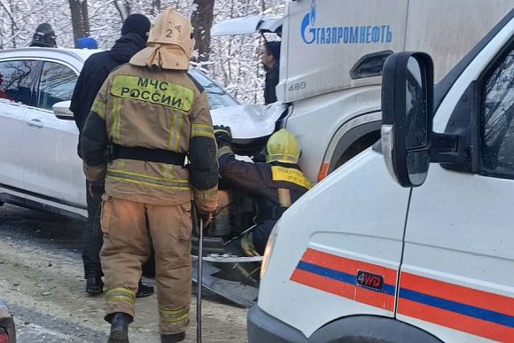 Появились фото тройного ДТП в Пензе