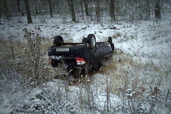 Под Никольском перевернулась Lada Granta, пострадал человек