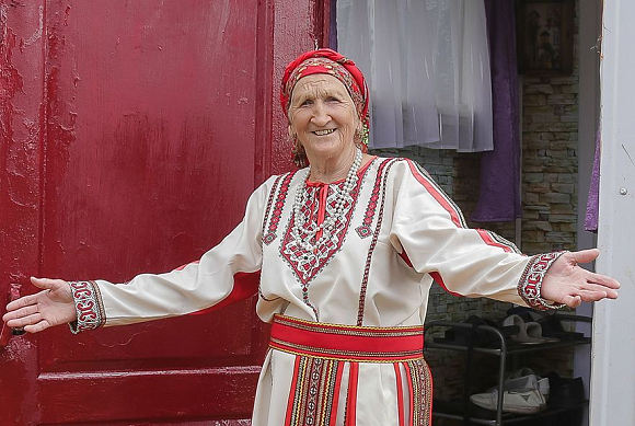 Магия рути и пати: жительница села Старое Славкино хранит культуру своих предков