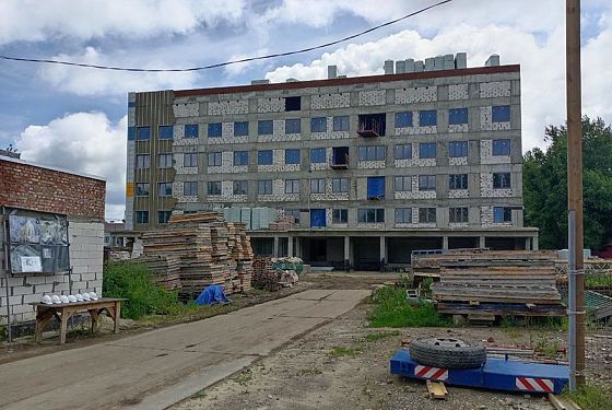 В Кузнецке достраивают новую больницу