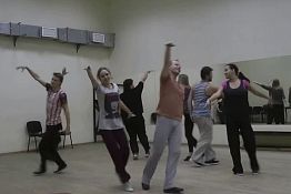 Актеры пензенского драмтеатра репетируют «Щелкунчика»
