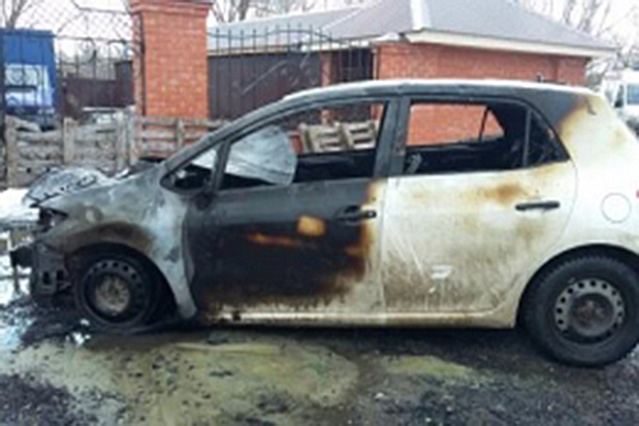 В Кузнецком районе сгорела Toyota Auris