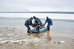 Под Пензой спасли мужчину, рыбачившего на Сурском водохранилище