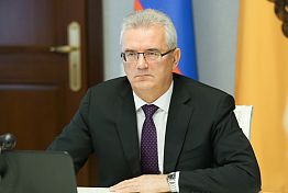 Белозерцев принимает участие в заседании рабочей группы Госсовета РФ Белозерцев принимает участие в заседании рабочей группы Госсовета РФ