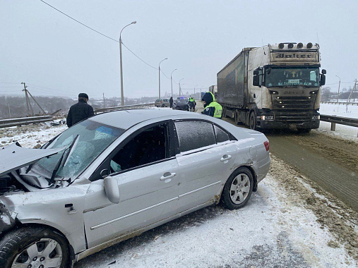 В Мокшанском районе в массовое ДТП попали 5 авто