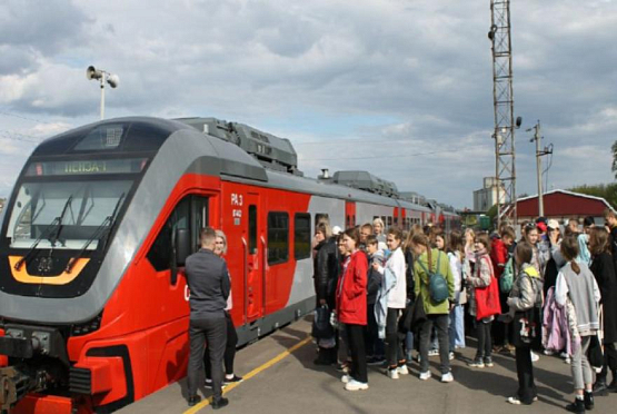 Пензенцы отправились в «Тарханы» на поезде