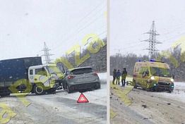 За «Дизель-Ареной» в ДТП попали грузовик и иномарки