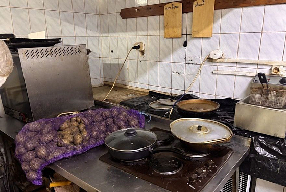 В Пензе закрыли известный бар на Московской