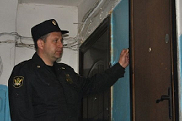 В Пензе в доме на ул. Ладожской сломали 13 кладовок