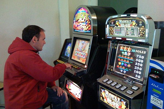 Житель Пензы организовал в Крыму проведение азартных игр