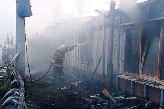 Стали известны подробности пожара в доме на берегу Суры