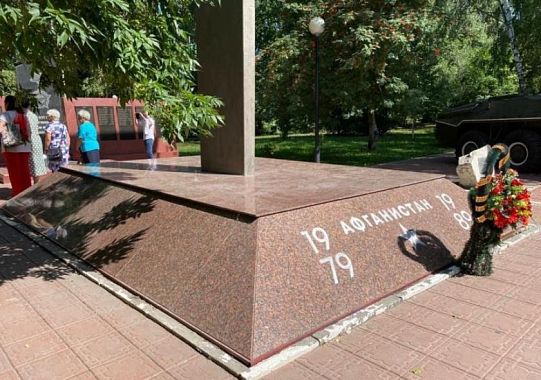 В Пензе благоустроили мемориал «Разорванная звезда»