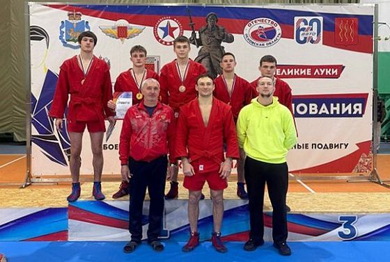 Пензенские самбисты начали 2026 год с медалей