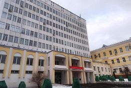 Студенты ПГУ выходят с дистанционки Студенты ПГУ выходят с дистанционки