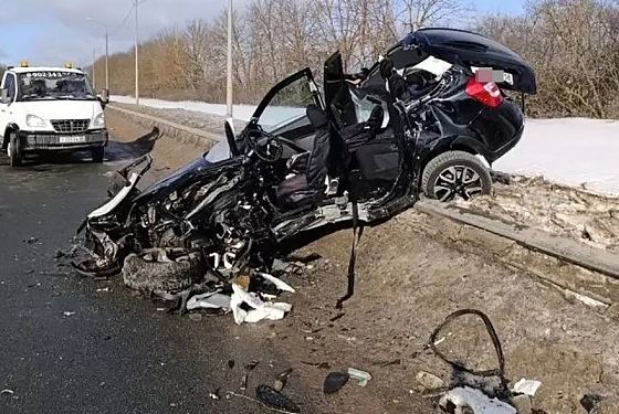 Появились фото с места смертельной аварии в Городищенском районе