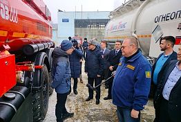 Олег Мельниченко посетил «Завод ГРАЗ» в Бессоновке Олег Мельниченко посетил «Завод ГРАЗ» в Бессоновке