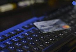 В Пензе женщина украла с карты знакомой 85 тысяч рублей