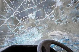 Под Пензой в ДТП с участием «КамАЗа» и тягача погиб 53-летний пешеход Под Пензой в ДТП с участием «КамАЗа» и тягача погиб 53-летний пешеход