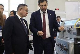Пензенские станки заинтересовали главу Минстроя России Пензенские станки заинтересовали главу Минстроя России