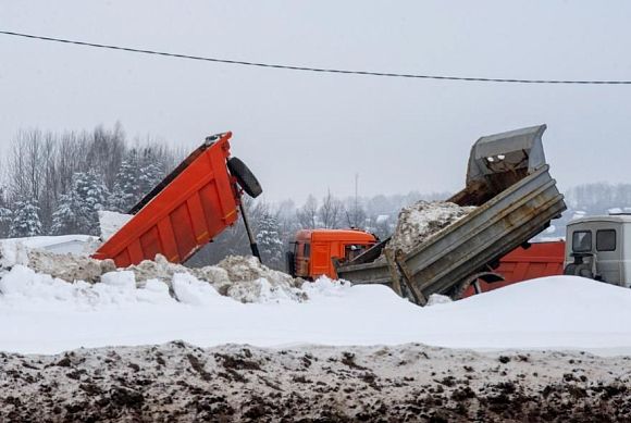 За сутки с улиц Пензы вывезли около десяти тысяч кубометров снега 